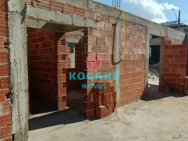 Sobrado 3 quartos e 2 banheiros, à venda, no bairro Residencial Colinas em Caçapava