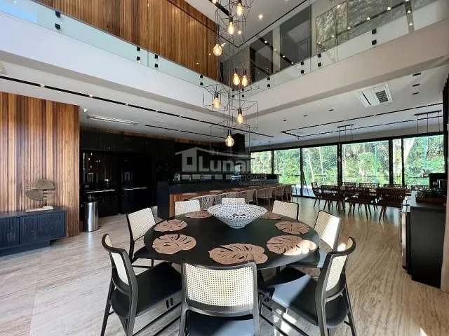 Sobrado com 964m² 7 quartos e 9 banheiros, à venda, no bairro Riviera de São Lourenço em Bertioga