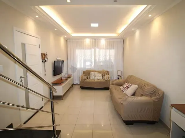 Sobrado 3 quartos e 4 banheiros, à venda, no bairro Vila Amália (Zona Norte) em São Paulo