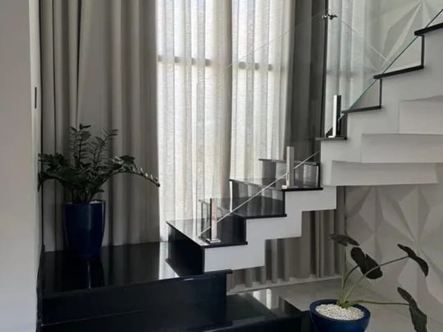 Foto do Sobrado - Sobrado com 3 dormitórios para alugar, 277 m² por R$ 8.842,08/mês - Condomínio Residencial Mantiqueira - São José dos Campos/SP | INDEPENDENCE NEGOCIOS IMOBILIARIOS LTDA