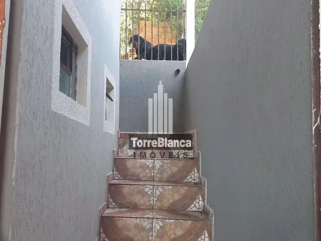 Sobrado 3 quartos e 3 banheiros, à venda, no bairro Chapada em Ponta Grossa