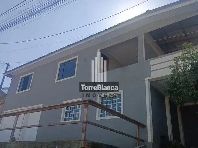 Sobrado 3 quartos e 3 banheiros, à venda, no bairro Chapada em Ponta Grossa