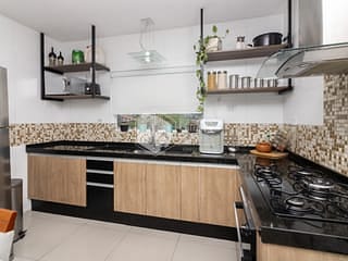 Foto do Sobrado-Sobrado para venda em Jardim Monte Alegre com 2 quartos, 122m²