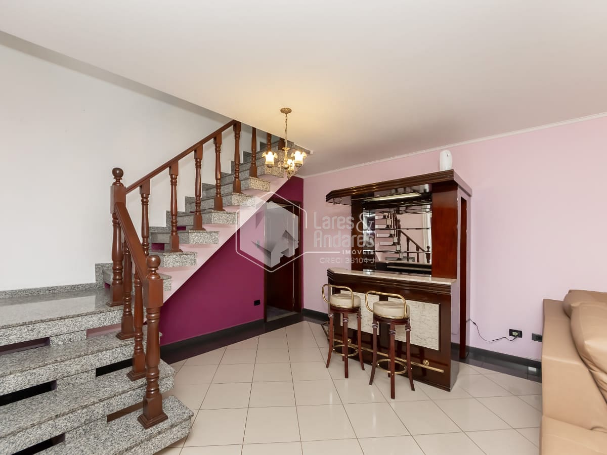 Sobrado à venda com 4 quartos, 200m² - Foto 5