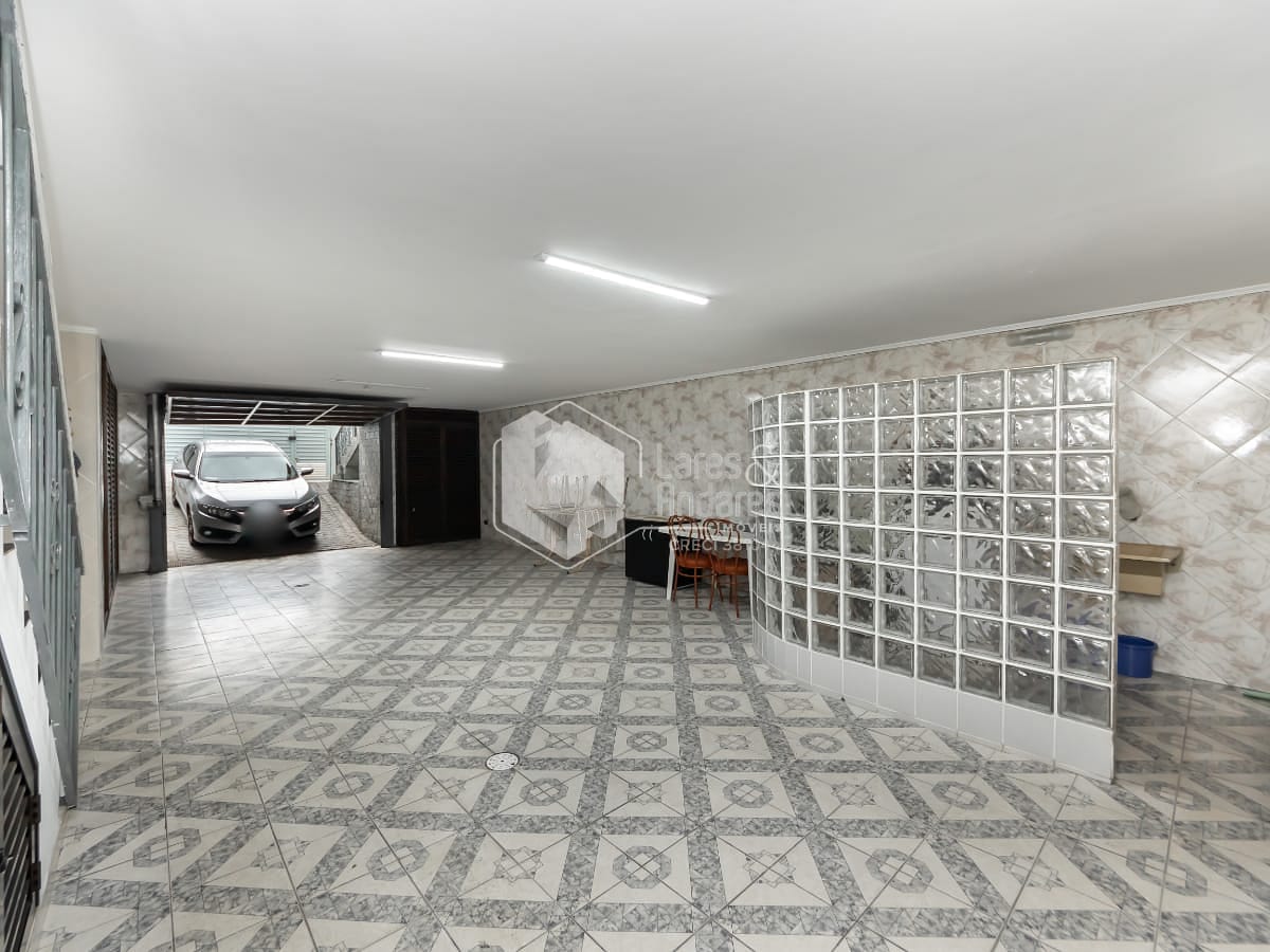 Sobrado à venda com 4 quartos, 200m² - Foto 11