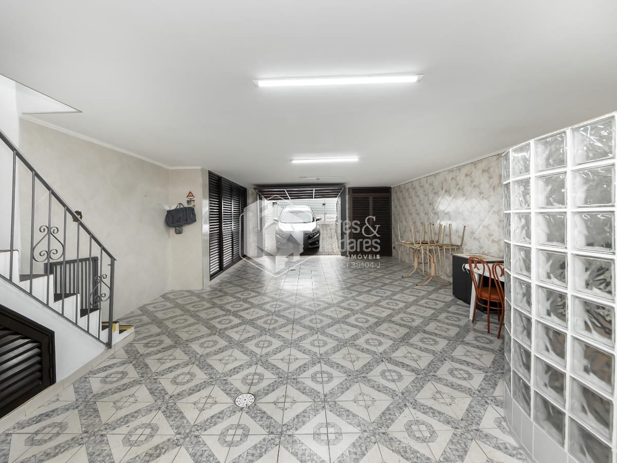 Sobrado à venda com 4 quartos, 200m² - Foto 12