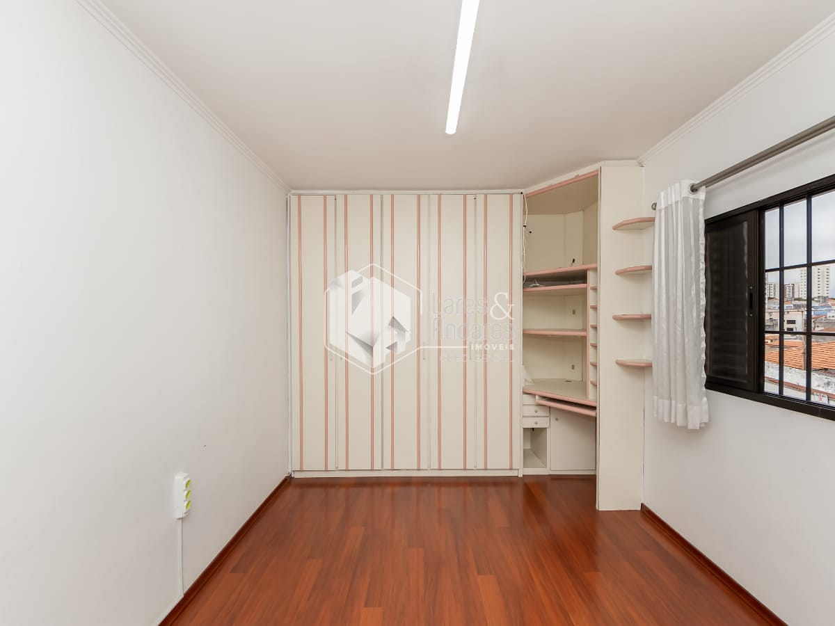Sobrado à venda com 4 quartos, 200m² - Foto 24