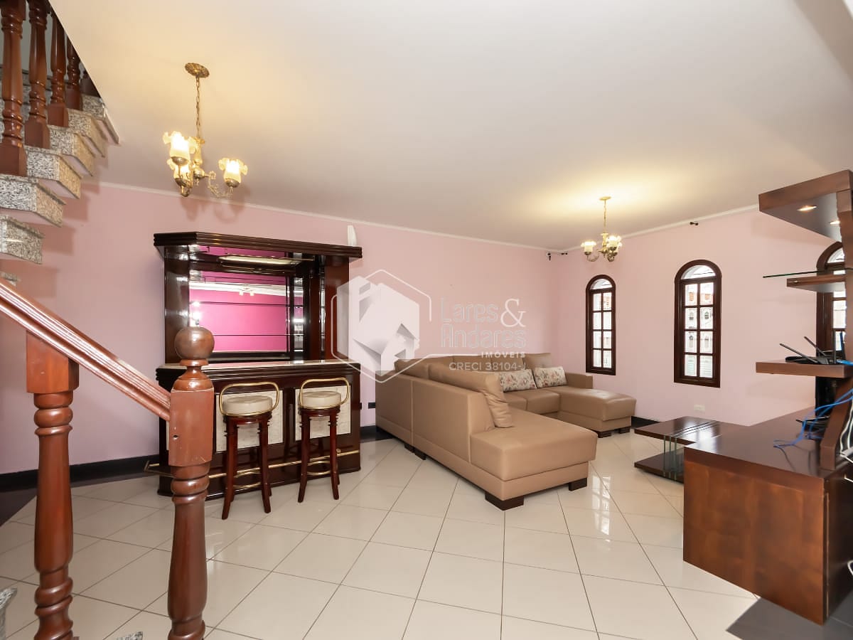 Sobrado à venda com 4 quartos, 200m² - Foto 6