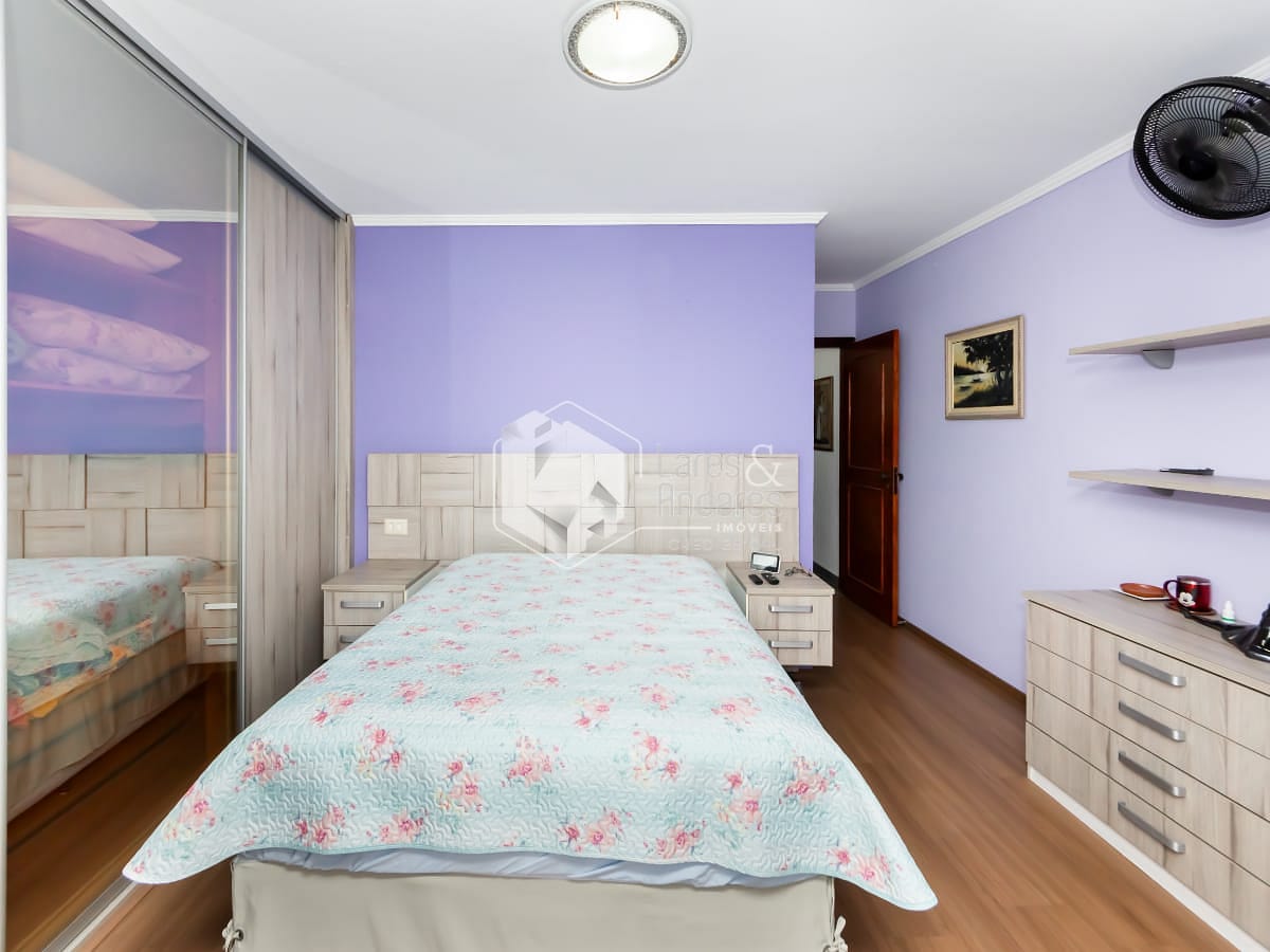 Sobrado à venda com 4 quartos, 200m² - Foto 32