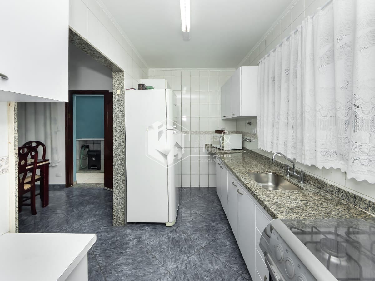 Sobrado à venda com 4 quartos, 200m² - Foto 20