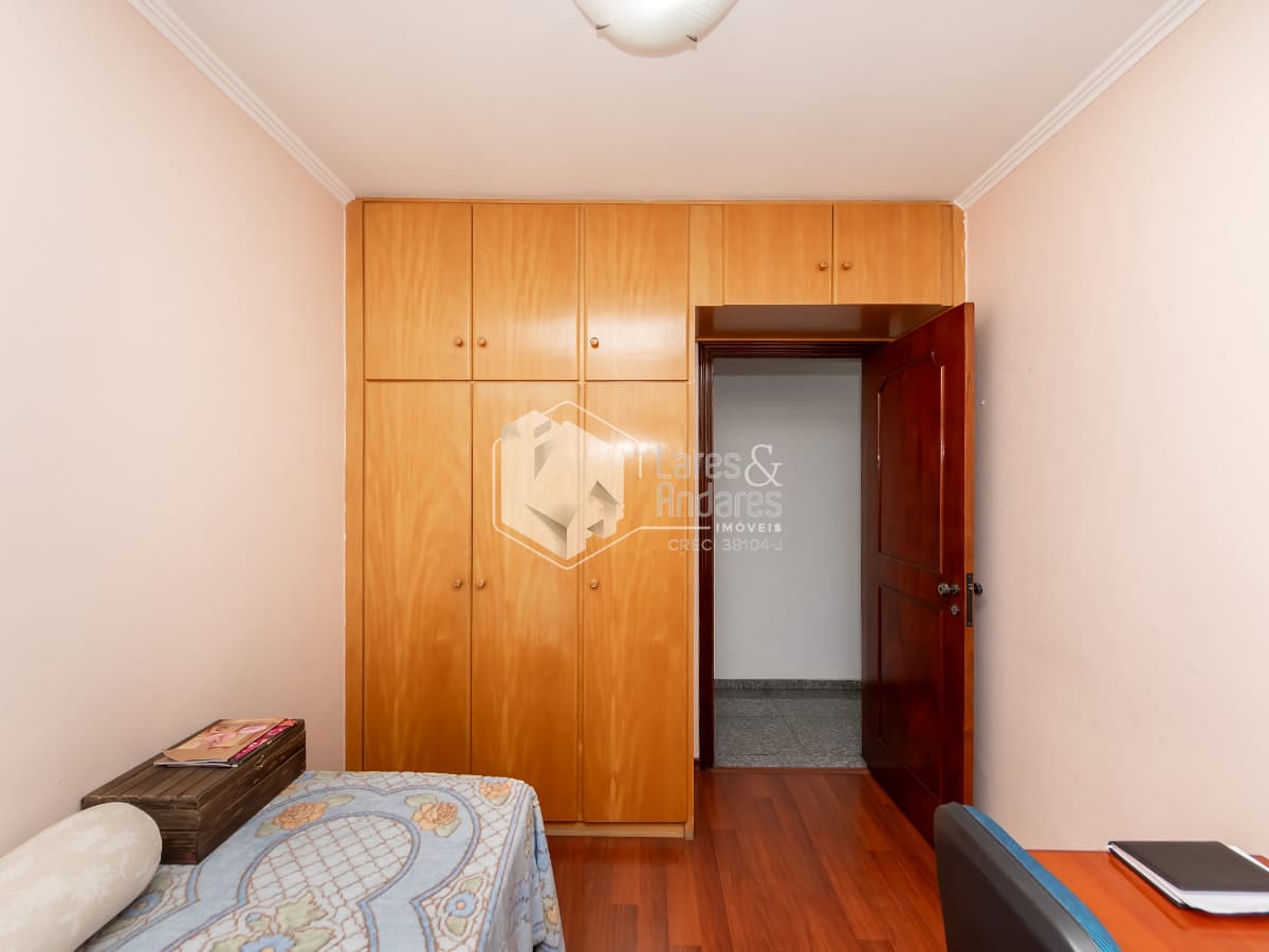 Sobrado à venda com 4 quartos, 200m² - Foto 25