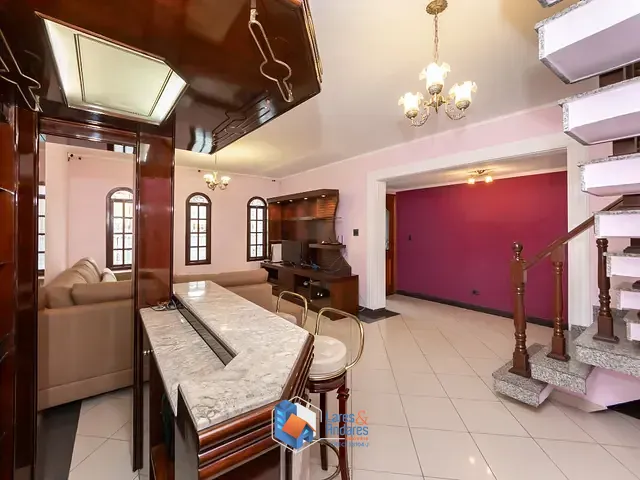 Sobrado com 200m² 4 quartos e 4 banheiros, à venda, no bairro Cidade Mãe do Céu em São Paulo