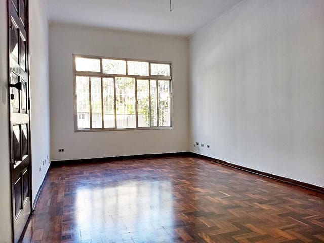 Foto do Sobrado - Sobrado à venda, com 130 m², 3 quartos - 1 suíte, sala 2 ambientes,3 banheiros, 2 vagas, entrada lateral, localização privilegiada, Campo Belo - São Paulo/SP | Paulista Imóveis