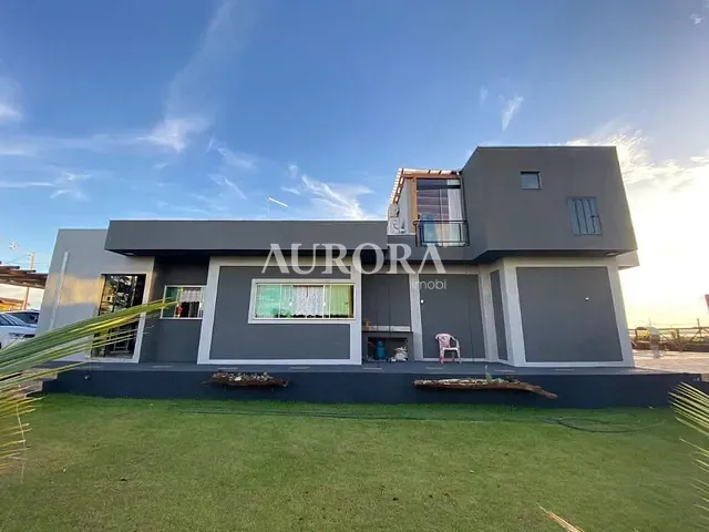 Sobrado com 346m² 5 quartos e 5 banheiros, à venda, no bairro Paranagi em Sertaneja