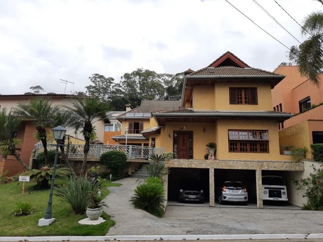Sobrado com 503m² 4 quartos e 5 banheiros, à venda, no bairro Morada dos Pássaros em Barueri