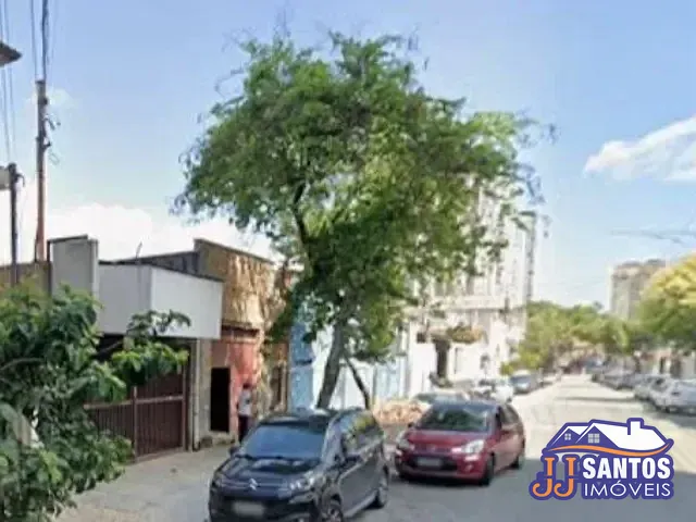 Sobrado com 240m², para alugar, no bairro Vila Gomes Cardim em São Paulo