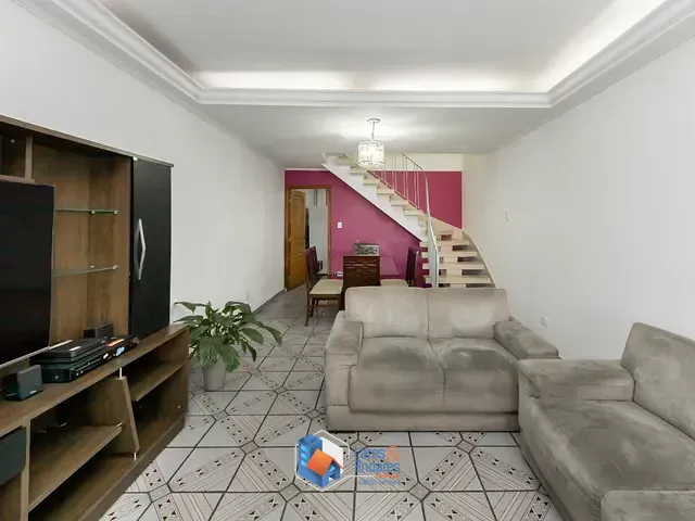 Sobrado com 120m² 3 quartos e 3 banheiros, à venda, no bairro Cidade Ademar em São Paulo