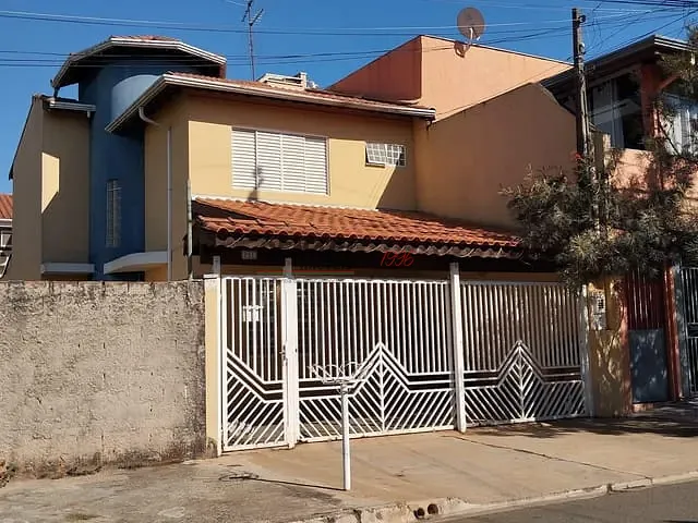 Sobrado com 130m² 4 quartos e 4 banheiros, à venda, no bairro Vila Rubens em Indaiatuba