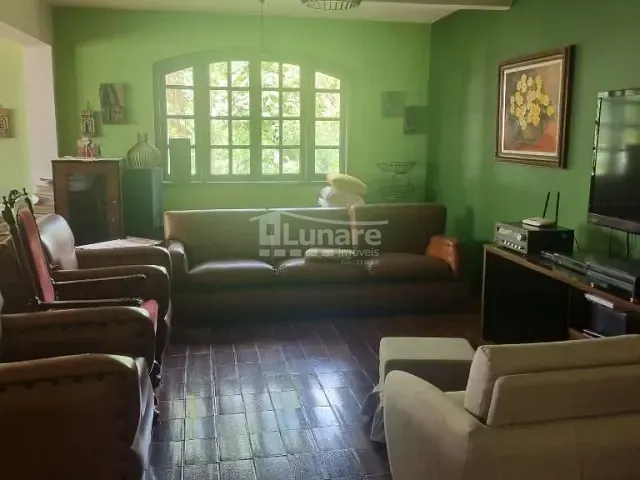 Sobrado com 1200m² 4 quartos e 4 banheiros, à venda, no bairro Vila Oliveira em Mogi das Cruzes