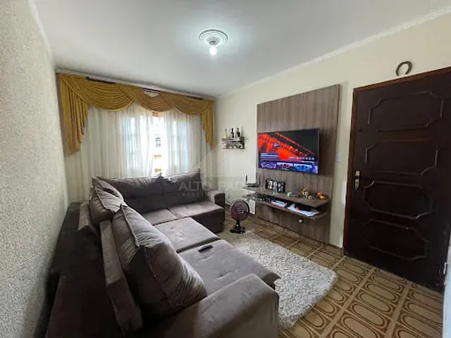 Sobrado com 150m² 3 quartos e 2 banheiros, à venda, no bairro Jardim Cruzeiro em Mauá