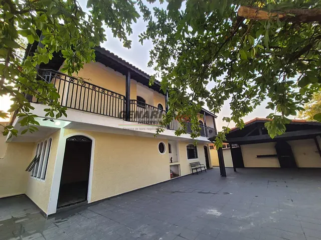 Sobrado com 299m² 3 quartos e 3 banheiros, à venda, no bairro Jardim Alice em Indaiatuba