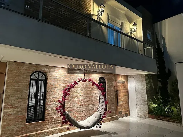 Sobrado com 600m² 4 quartos e 7 banheiros, à venda, no bairro Vila Bertioga em São Paulo