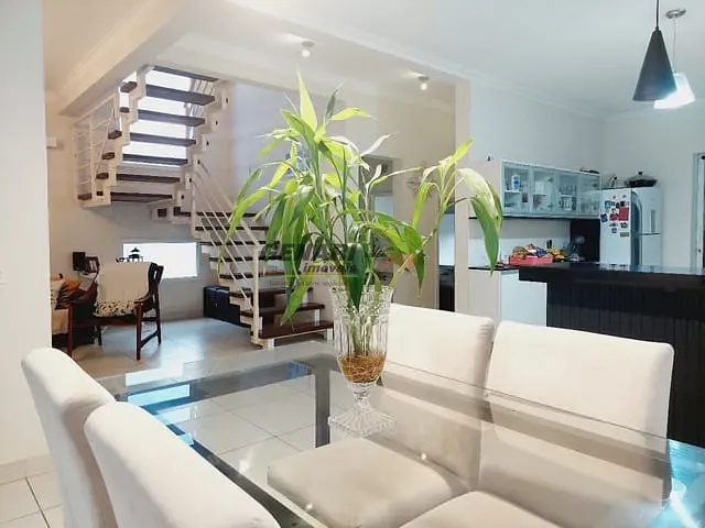 Sobrado com 360m² 3 quartos e 4 banheiros, à venda, no bairro Jardim Reserva Bom Viver de Indaiatuba em Indaiatuba