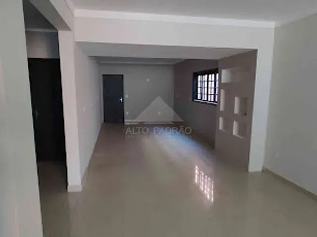 Sobrado com 500m², para alugar, no bairro Vila Bocaina em Mauá