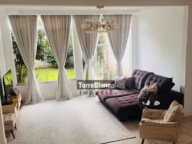 Sobrado com 136m² 2 quartos e 1 banheiro, à venda, no bairro Neves em Ponta Grossa