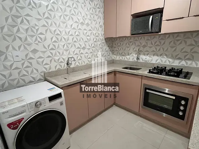 Sobrado com 136m² 2 quartos e 1 banheiro, à venda, no bairro Neves em Ponta Grossa