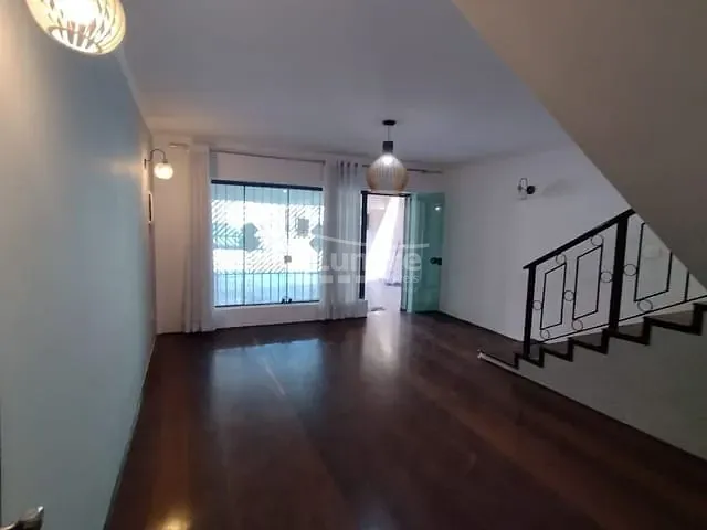 Sobrado com 134m² 3 quartos e 3 banheiros, à venda, no bairro Alto Ipiranga em Mogi das Cruzes