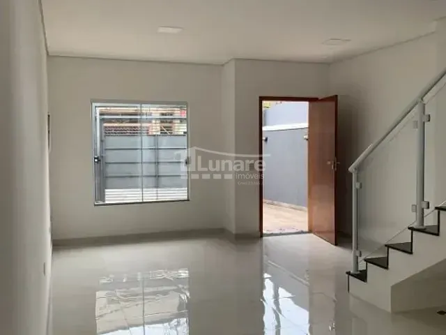 Sobrado com 142m² 3 quartos e 1 banheiro, à venda, no bairro Vila Bernadotti em Mogi das Cruzes