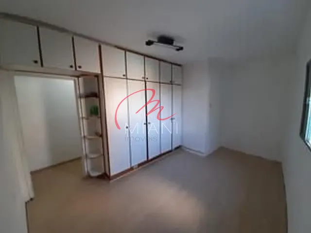 Sobrado com 231m² 3 quartos e 2 banheiros, à venda, no bairro Jardim D Abril em Osasco