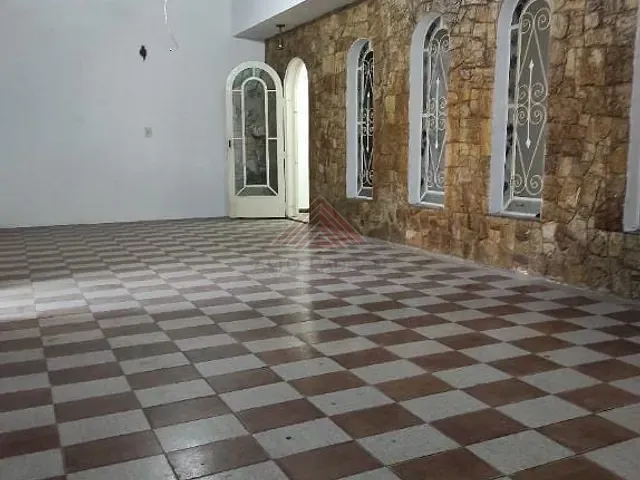 Sobrado com 273m² 3 quartos e 6 banheiros, à venda, no bairro Matriz em Mauá