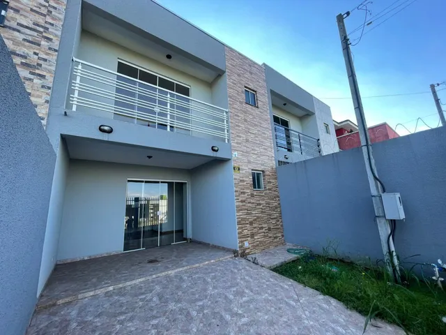 Locação - Sobrado com 3 quartos, 1 vaga de garagem, 90 m² - Contorno, Ponta Grossa.