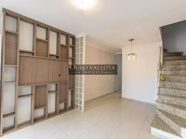 Sobrado 2 quartos e 2 banheiros, à venda, no bairro Vila Ema em São Paulo
