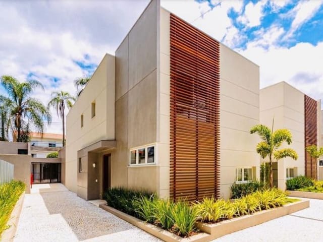Sobrado com 600m² 4 quartos e 5 banheiros, à venda, no bairro Granja Julieta em São Paulo