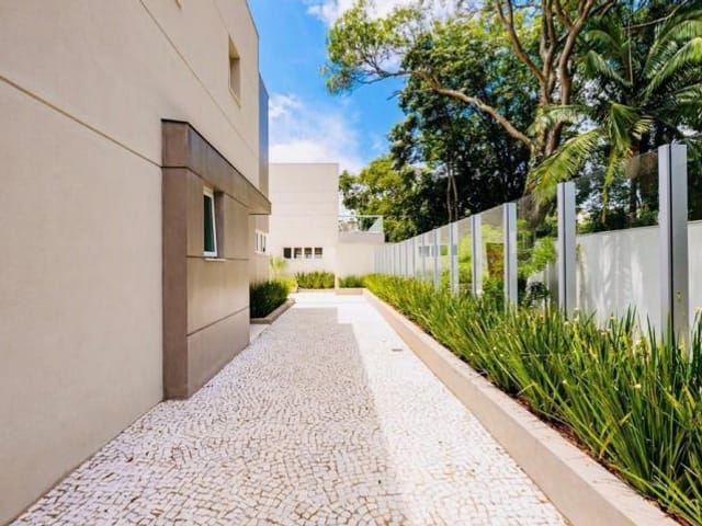 Sobrado com 600m² 4 quartos e 5 banheiros, à venda, no bairro Granja Julieta em São Paulo