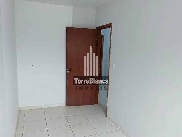Sobrado com 80m² 2 quartos e 2 banheiros, à venda, no bairro Contorno em Ponta Grossa