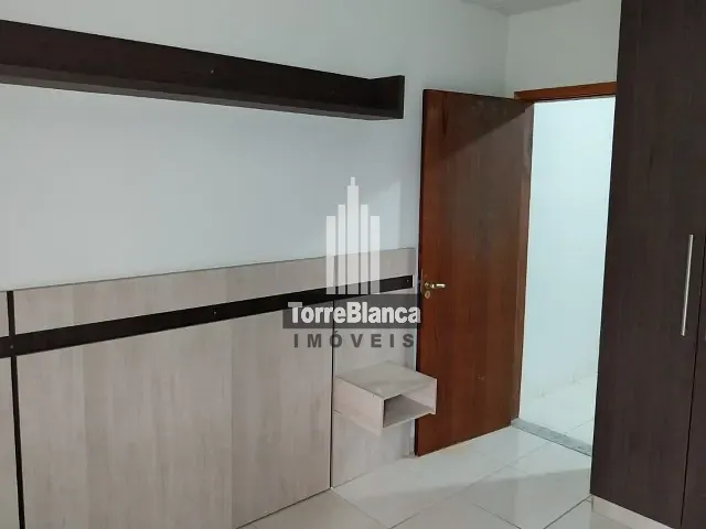 Sobrado com 80m² 2 quartos e 2 banheiros, à venda, no bairro Contorno em Ponta Grossa
