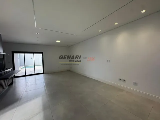 Sobrado com 202m² 3 quartos e 4 banheiros, à venda, no bairro Jardim Toscana em Indaiatuba