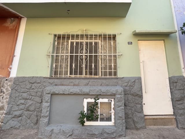 Foto do Sobrado - Sobrado para venda em Bom Retiro com 3 quartos, 160m² | Lares e Andares Imóveis