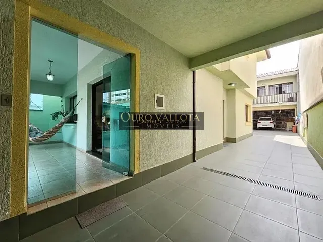 Sobrado 4 quartos e 4 banheiros, à venda, no bairro Mirandópolis em São Paulo