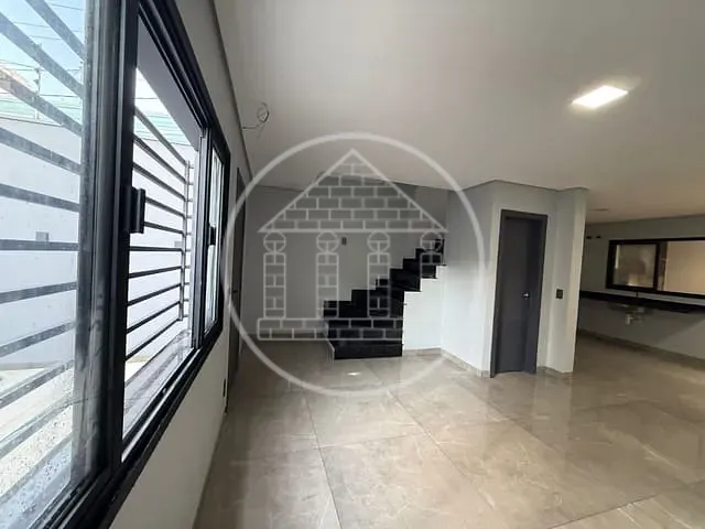 Sobrado com 102m² 3 quartos e 1 banheiro, à venda, no bairro Jardim Santa Cruz (Campo Grande) em São Paulo