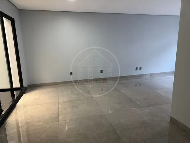 Sobrado com 102m² 3 quartos e 1 banheiro, à venda, no bairro Jardim Santa Cruz (Campo Grande) em São Paulo