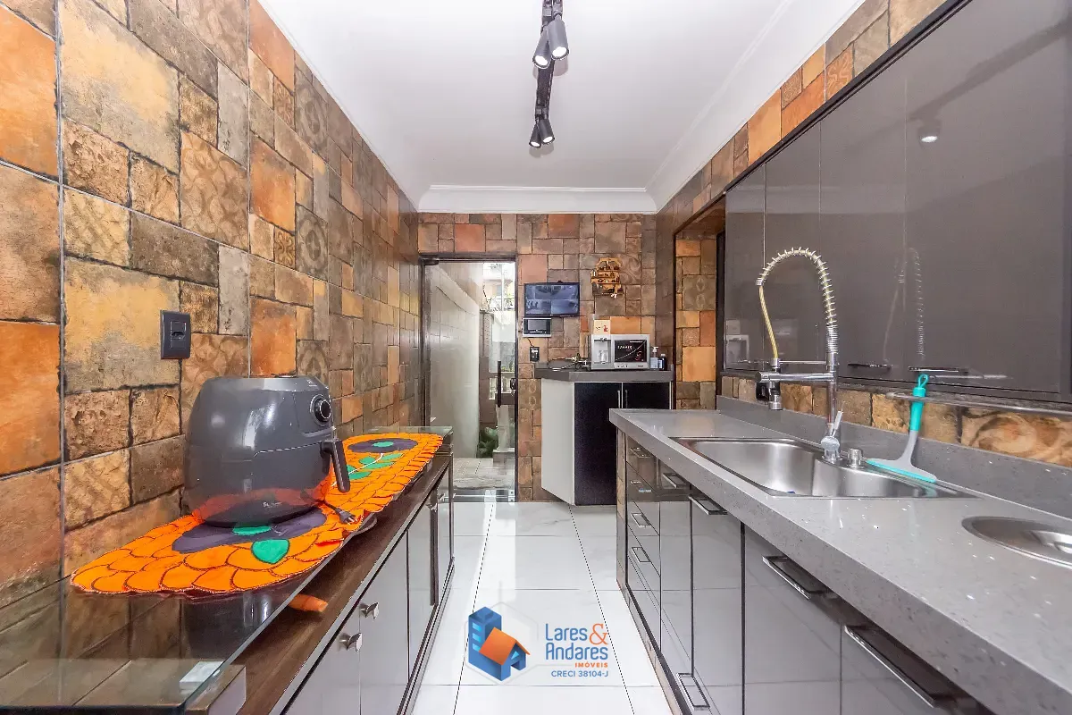Sobrado, 3 quartos, 286 m² - Foto 17