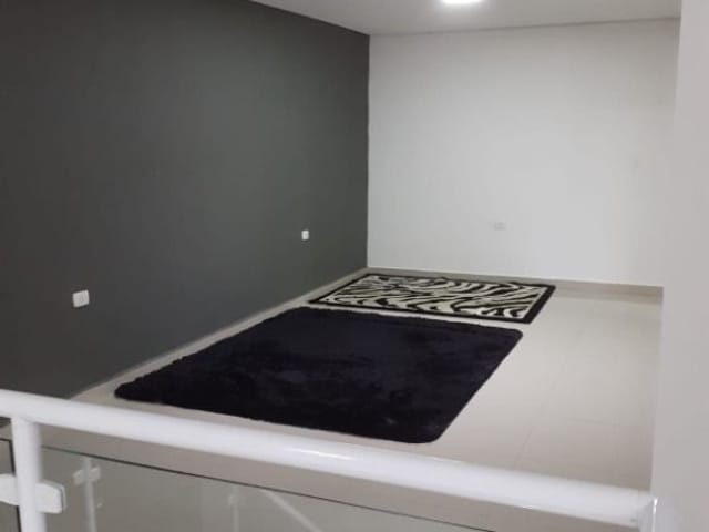 Foto do Sobrado - Sobrado com 4 dormitórios, 247 m² - venda por R$ 1.190.000,00 ou aluguel por R$ 6.073,00/mês - Jardim Jacinto - Jacareí/SP | INDEPENDENCE NEGOCIOS IMOBILIARIOS LTDA