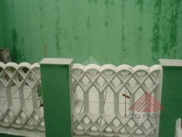 Sobrado 3 quartos e 2 banheiros, à venda, no bairro Jardim Pedroso em Mauá