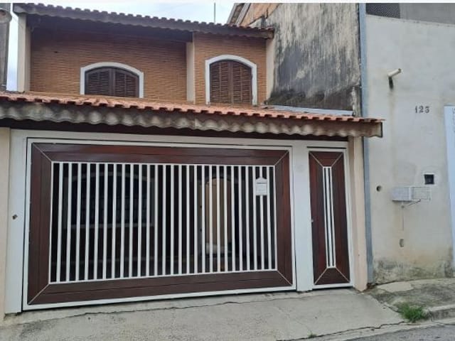 Foto do Sobrado - Sobrado com 2 dormitórios para alugar, 140 m² por R$ 2.300,00/mês - Jardim Santa Marina - Jacareí/SP | INDEPENDENCE NEGOCIOS IMOBILIARIOS LTDA