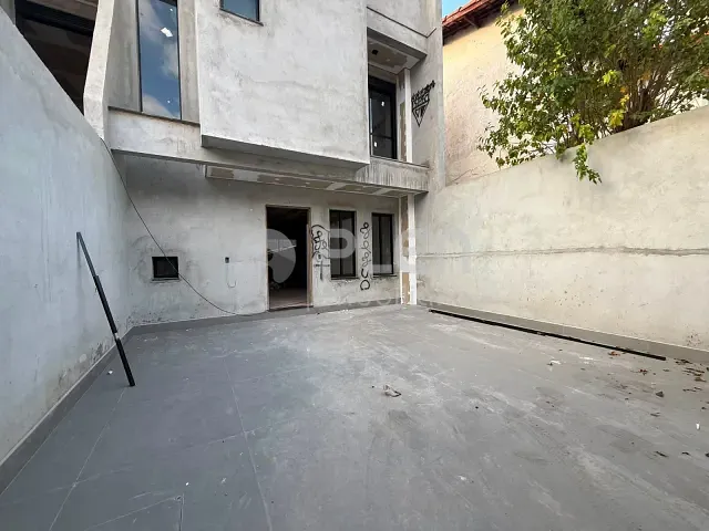 Sobrado 2 quartos e 4 banheiros, à venda, no bairro Jardim do Colégio (Zona Norte) em São Paulo